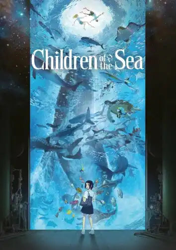 Blau-weißes, ozeanisches Poster mit einem Mädchen vor einer Unterwasserlandschaft mit verschiedenen Meeresbewohnern.