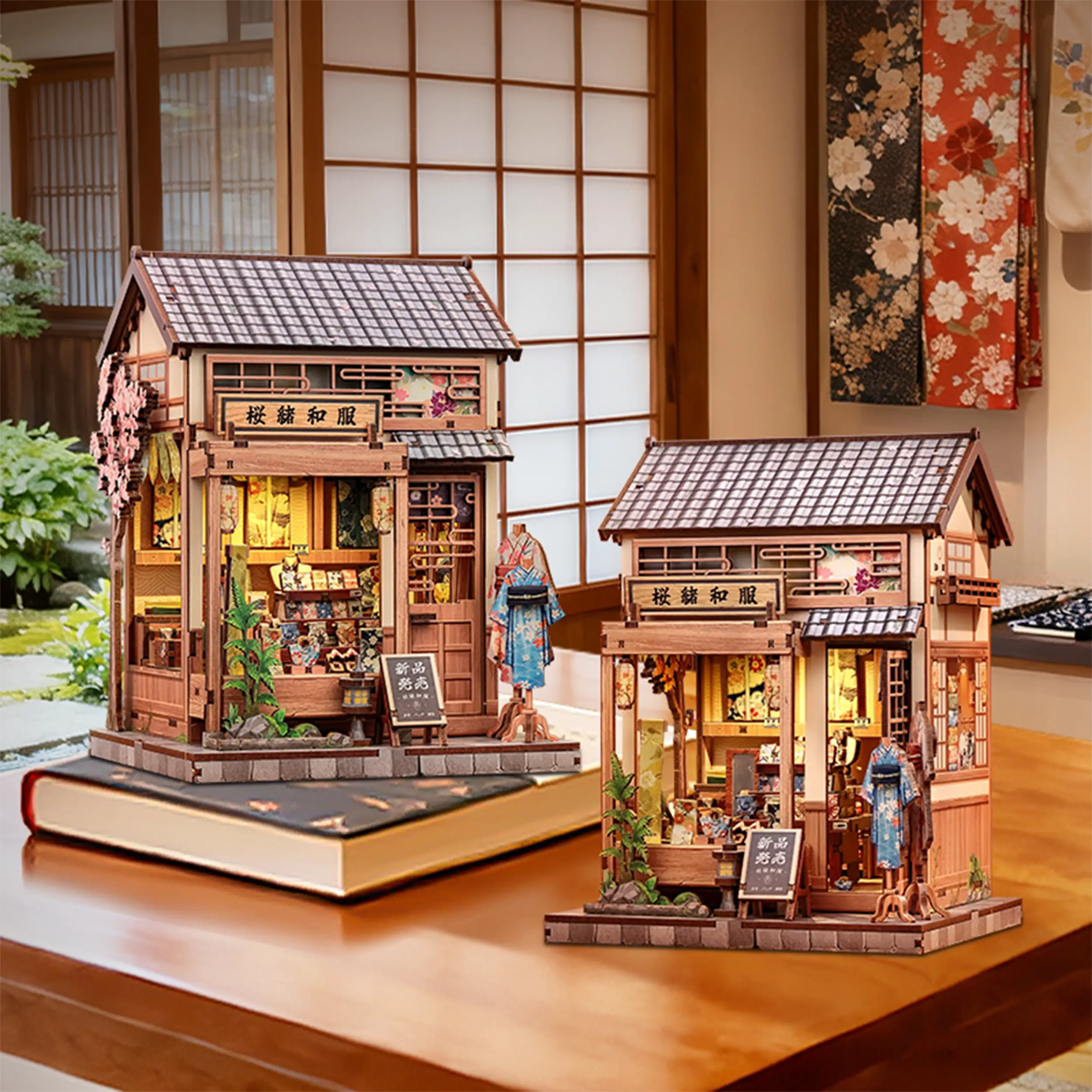 CuteBee - Miniatur Haus - Sakura Kimono Shop
