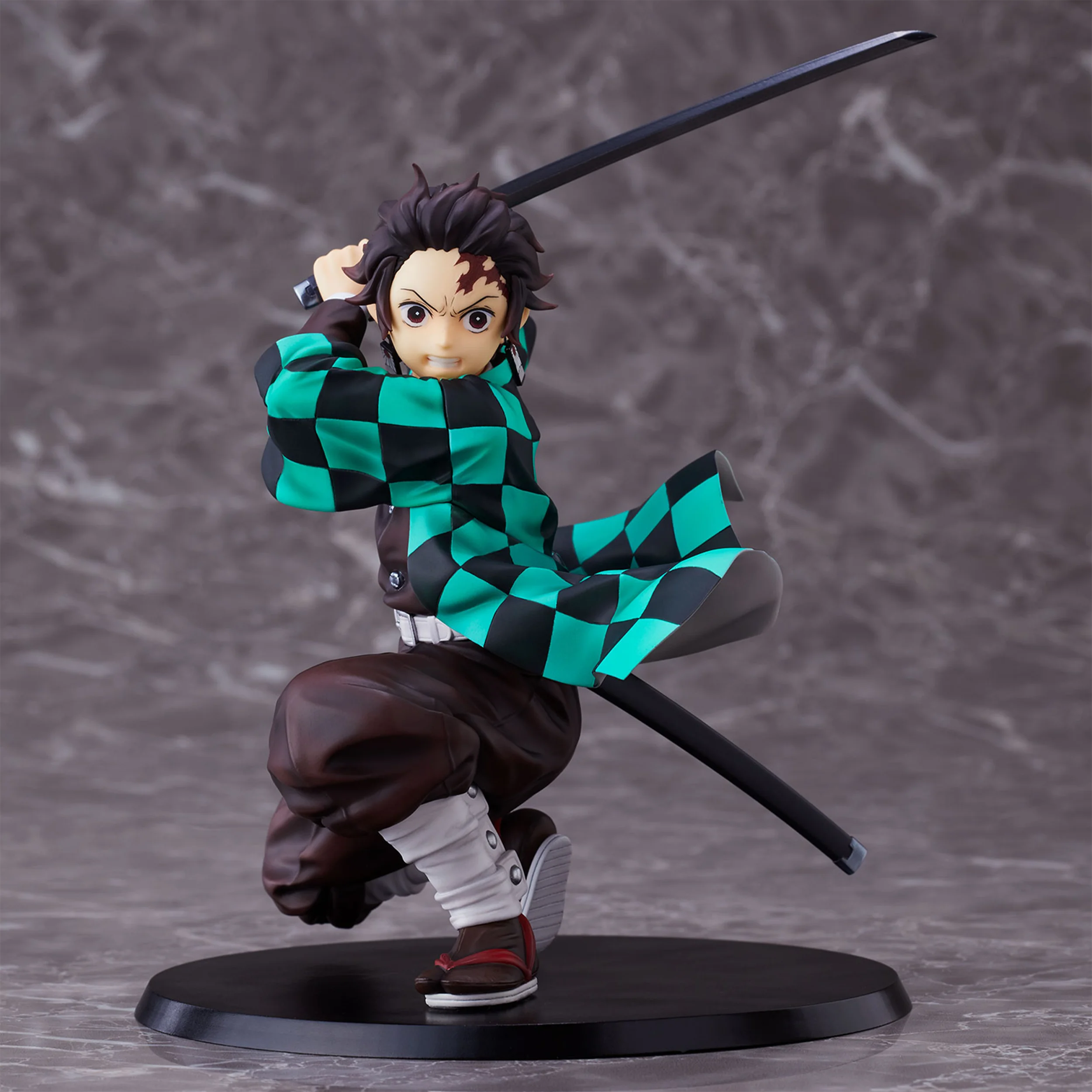Demon Slayer: Kimetsu no Yaiba - Tanjiro Kamado [Standard version]