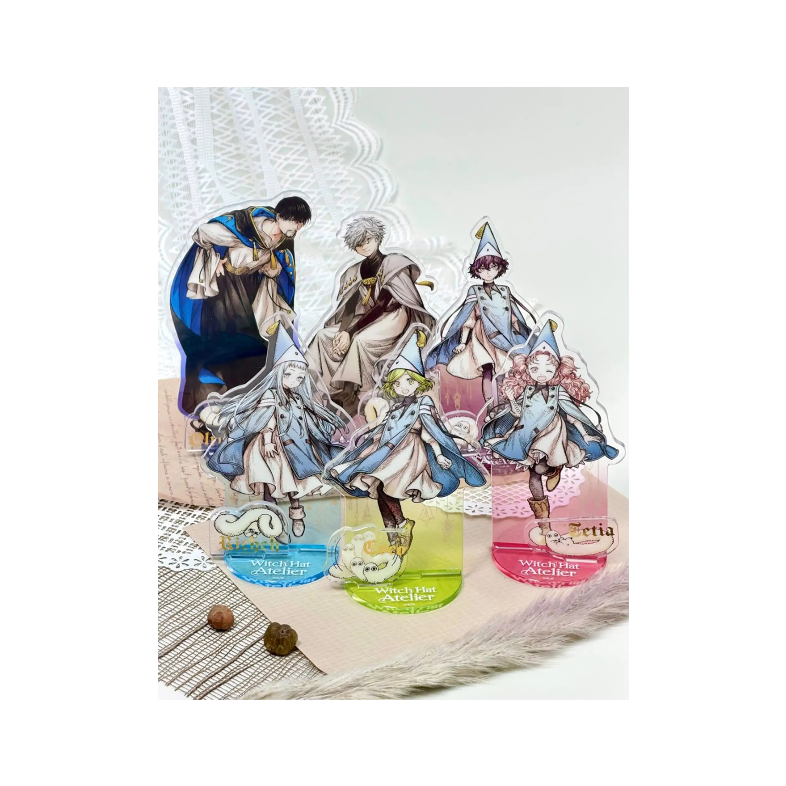 Witch Hat Atelier - Acrylaufsteller - Coco